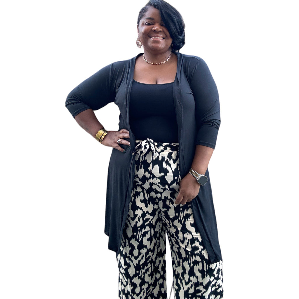 Womens Plus Black and White Wide Leg Belt Pant